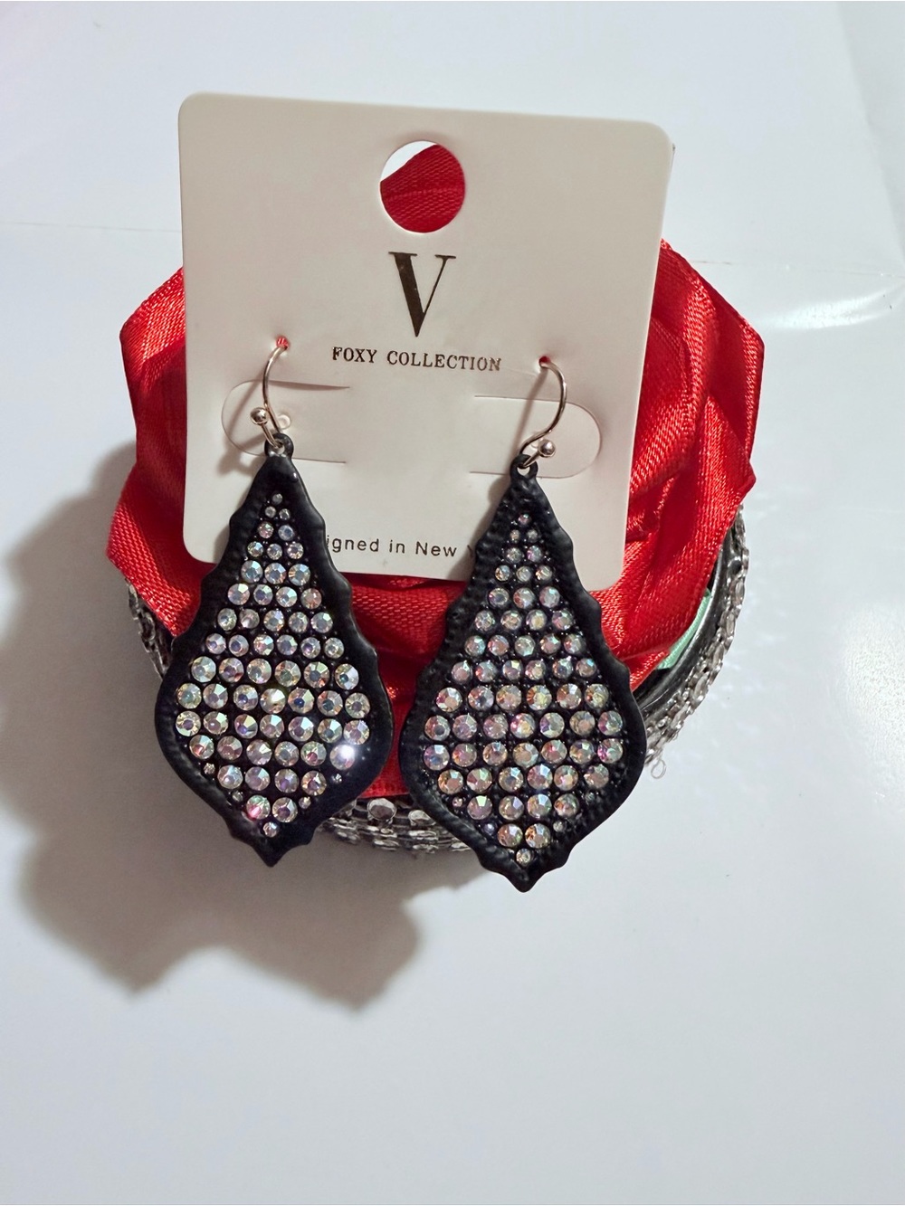 Black Teardrop Crystal Dangle Earrings